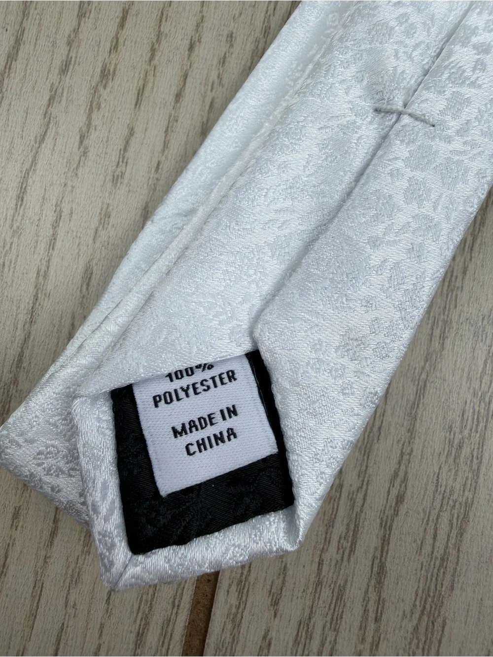 658 Bar III Men's Tie Dean Floral 100 White $55 Polyester Skinny Slim